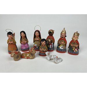 VTG  Mexican Hand Painted Folk Art Clay Pottery Nativity Christmas Set Lot 11
